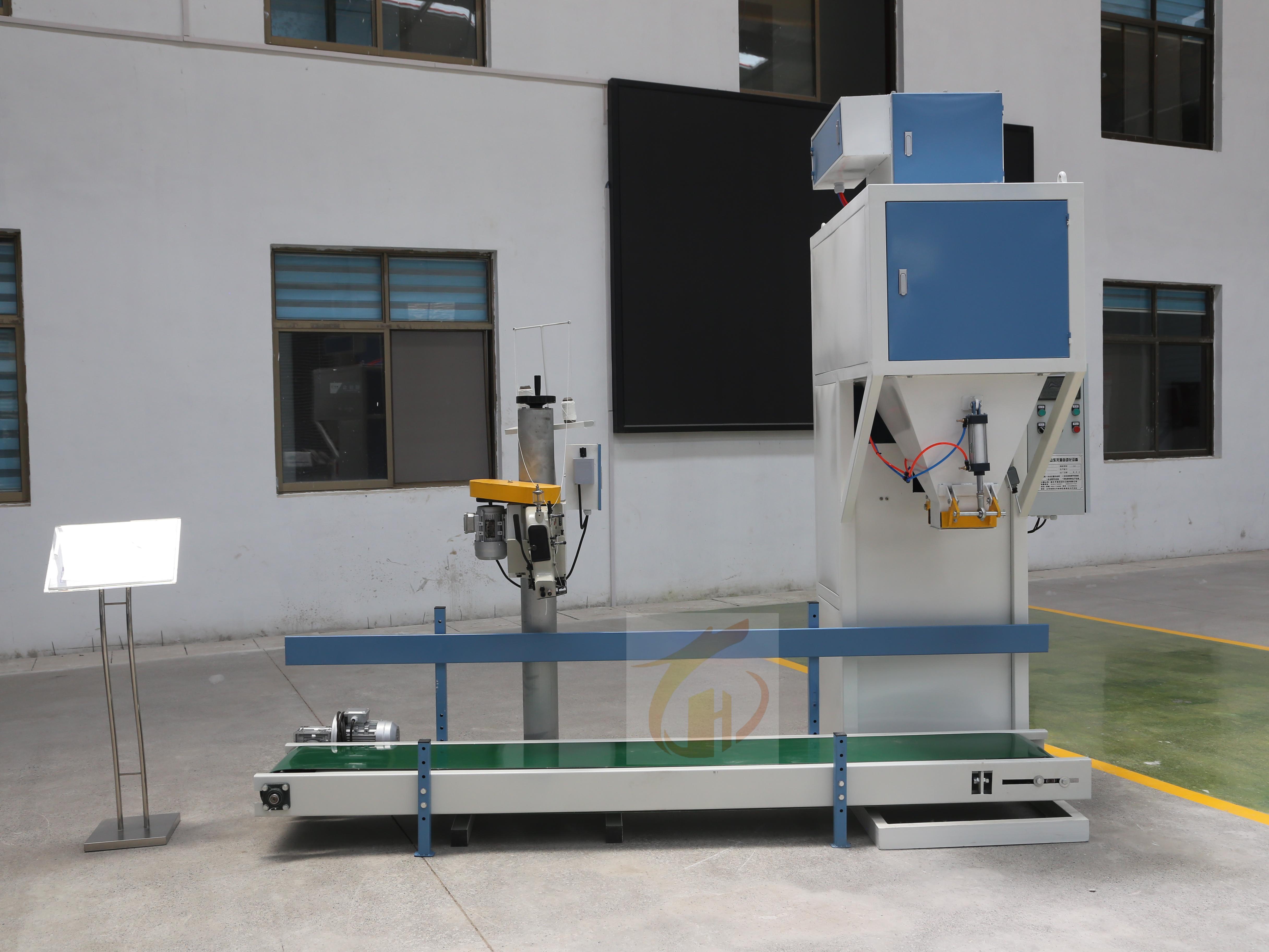 Máquina de embalaje de maíz automática de 25 kg Alta productividad Fácil operación fácil de relleno de papel de plástico Bomba de sellado PLC para alimentos
